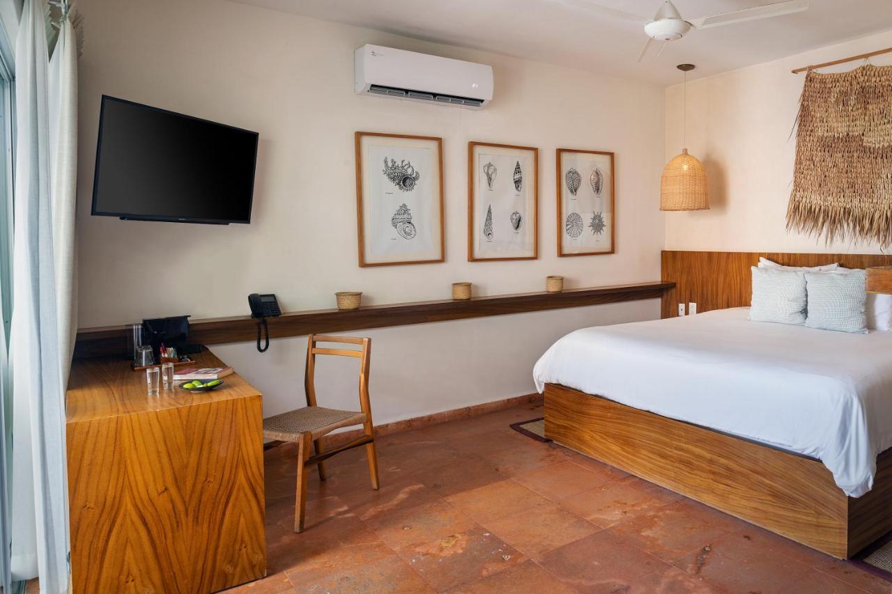 Parcial Ocean View Room