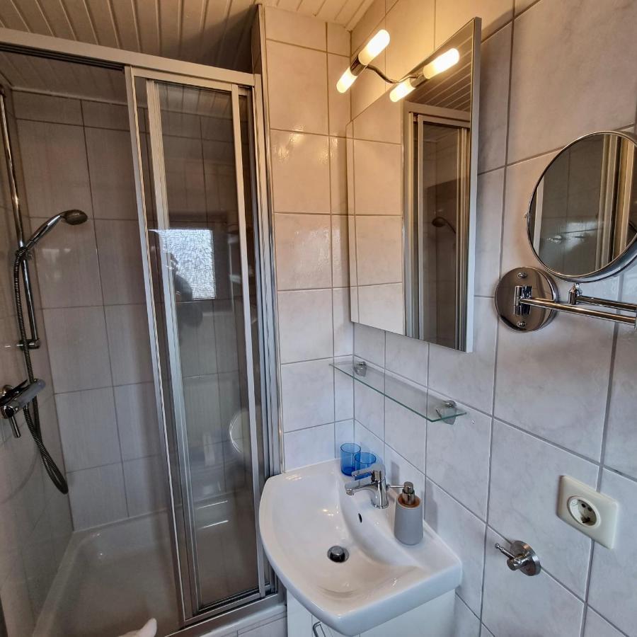 Superior One-Bedroom Apartment 2