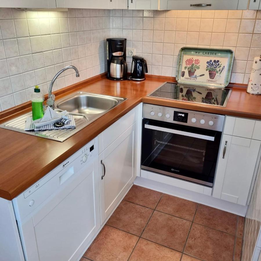 Superior One-Bedroom Apartment 2