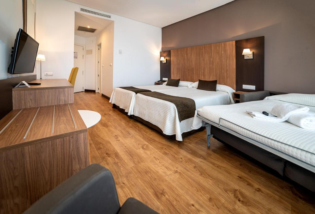 Double or Twin Room,1765165664:JPEG