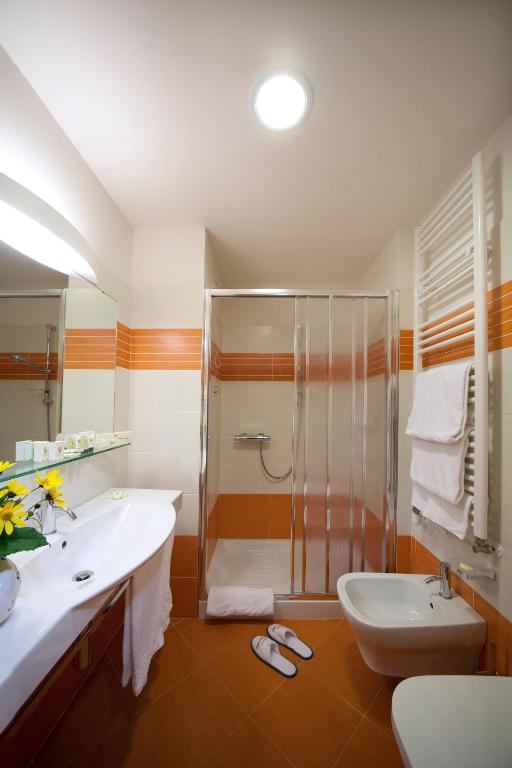 Chambre Double ou Lits Jumeaux Mansardée