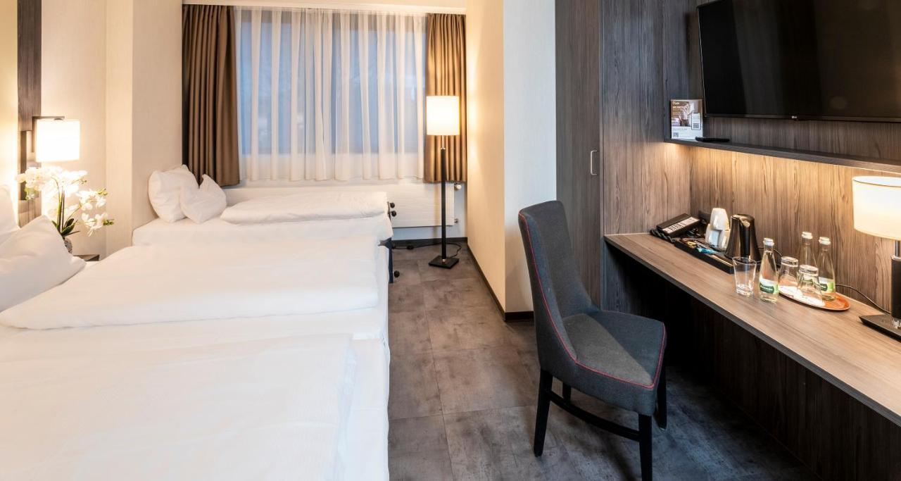 Superior Triple Room One Double One Single Bed