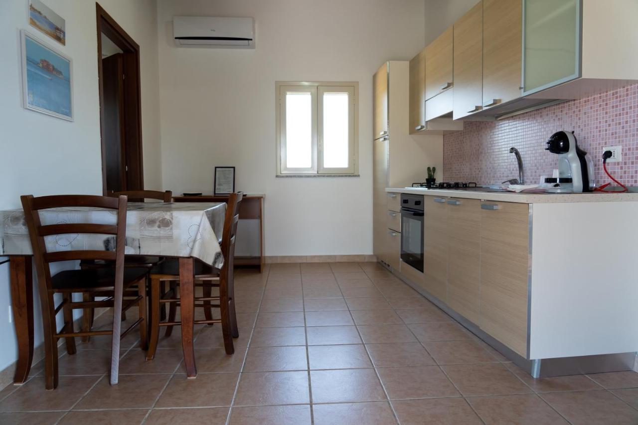 Two-Bedroom Apartment,1400533502:JPEG