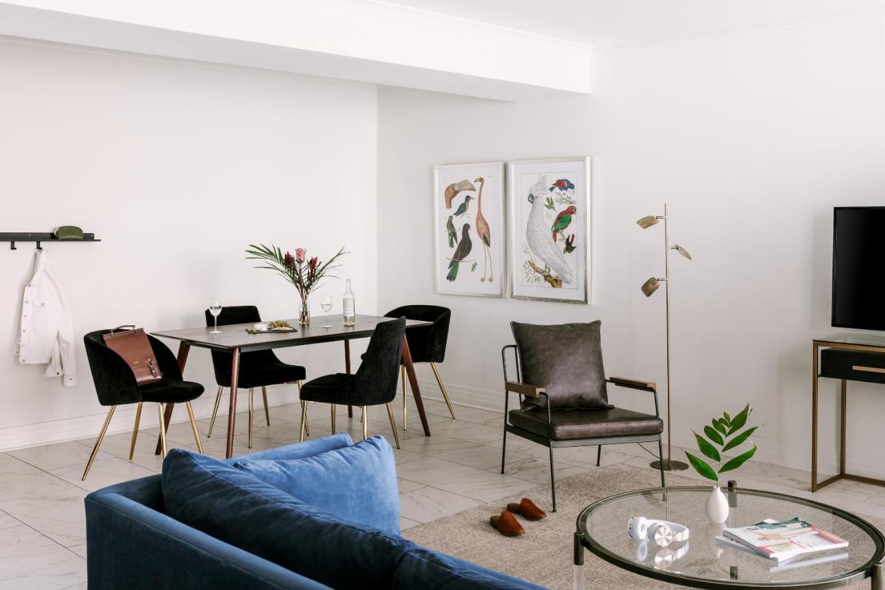 Superior One-Bedroom Apartment