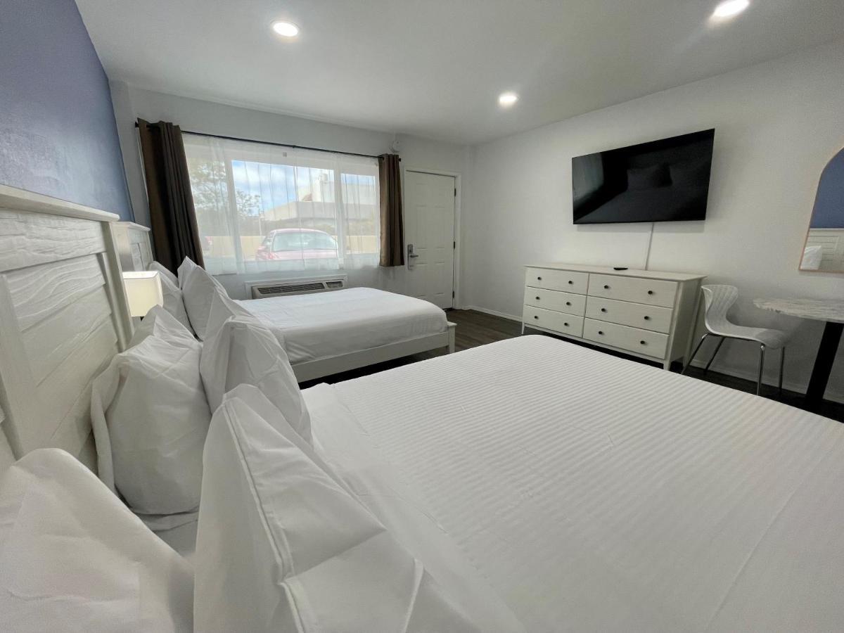 Superior Queen Room Two Queen Beds