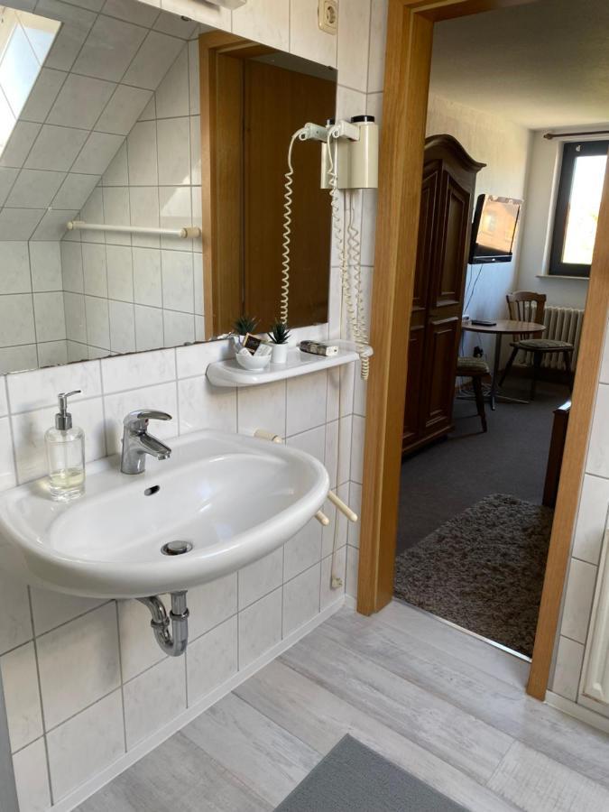Double Room Private Bathroom,1520805931:JPEG