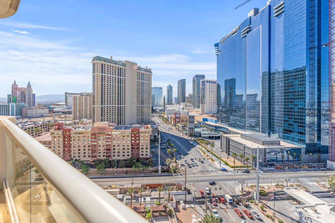 Suite City View