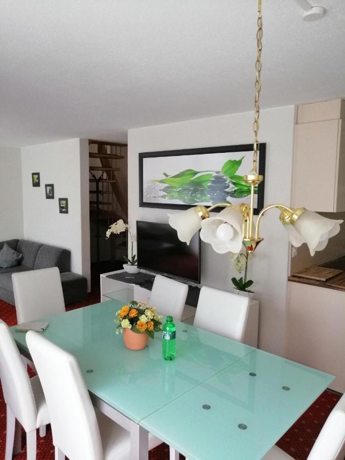 Three-Bedroom Apartment,1499056294:JPEG