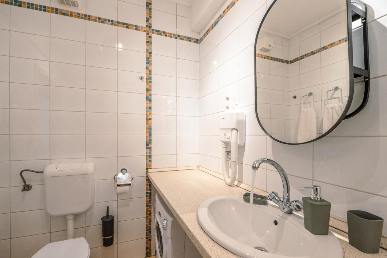 Apartment,1402862768:JPEG