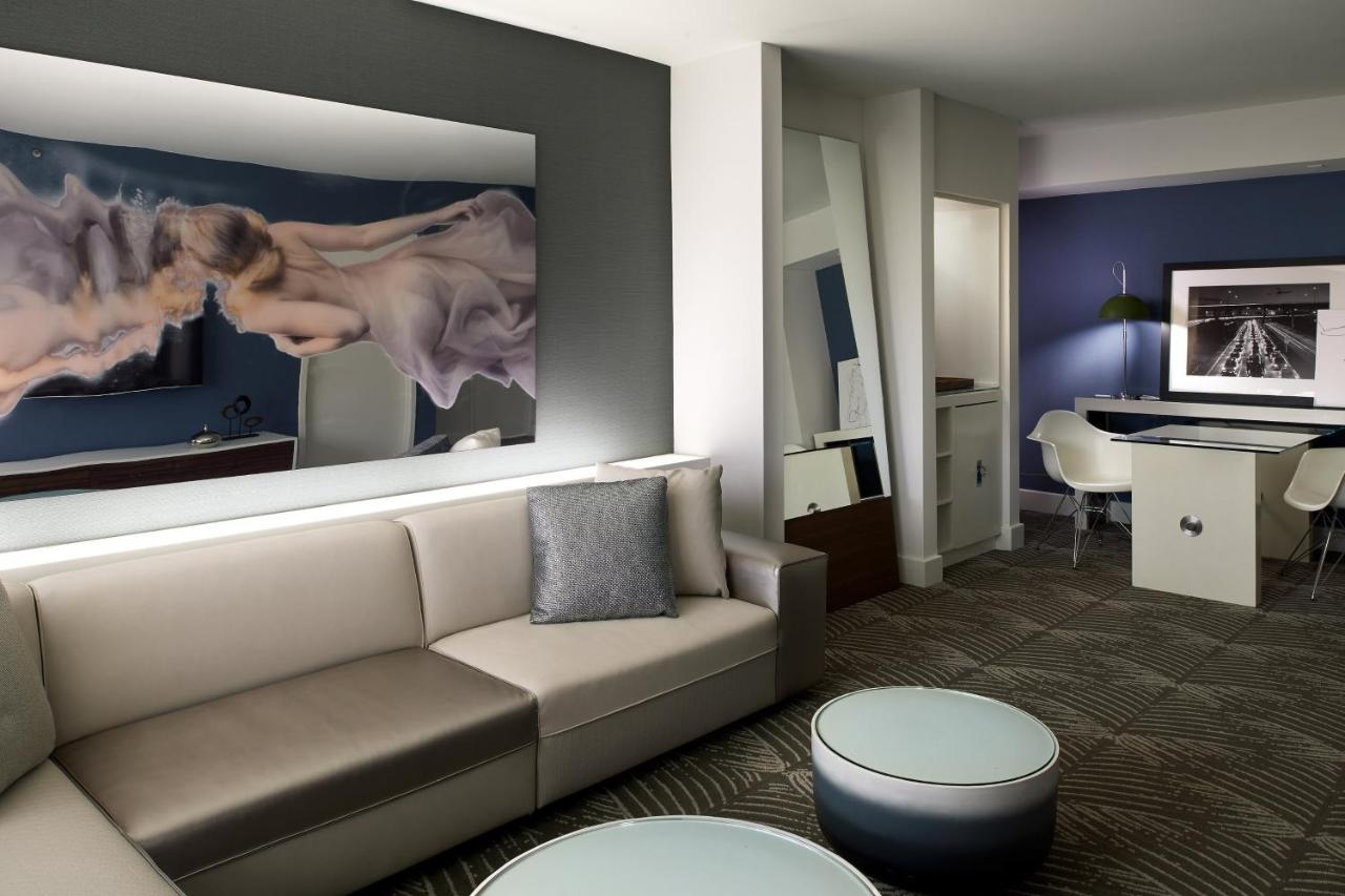 Spectacular One-Bedroom Queen Suite