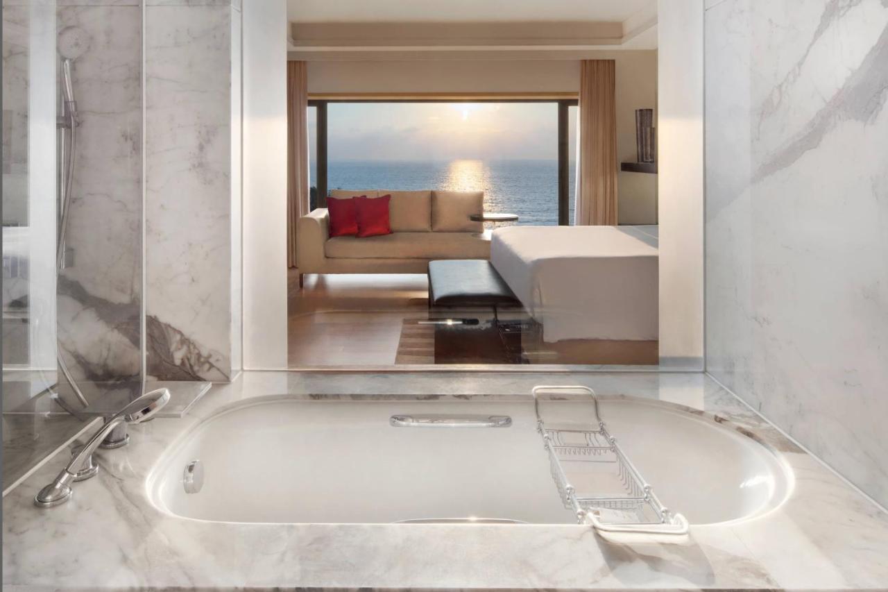 1 King Bed Ocean View Executive Lounge Access Sunset Suite,1555648057:JPEG