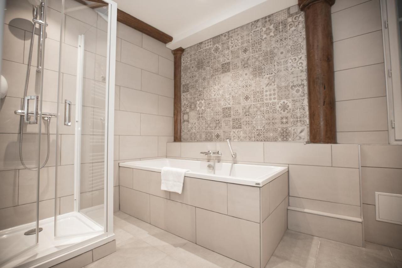 Superior Triple Room Castle View