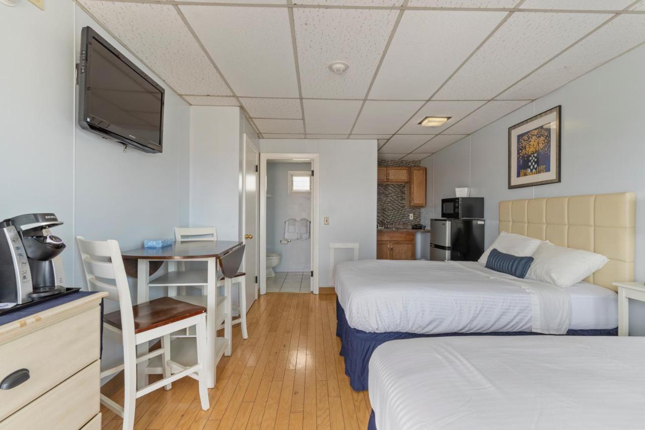 Deluxe Quadruple Room,1404520733:JPEG