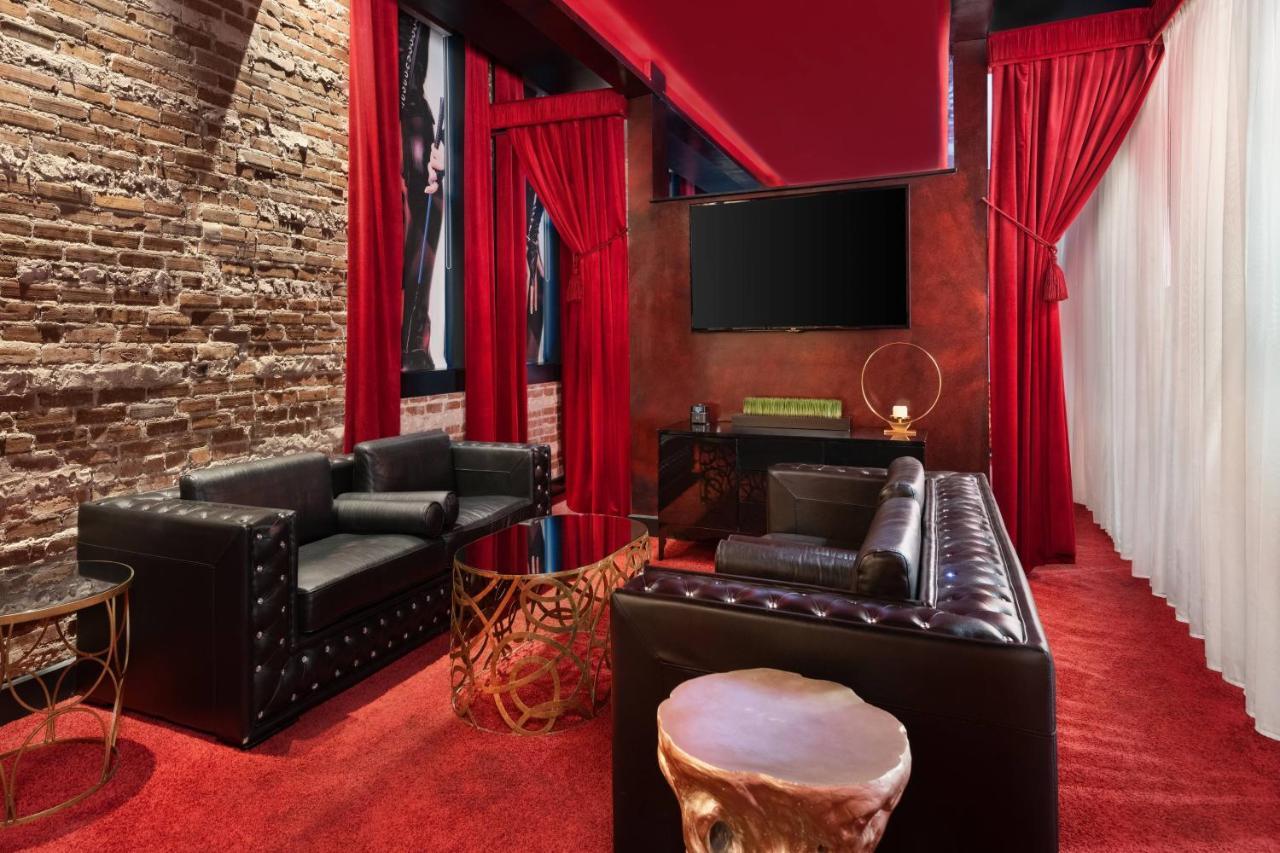Two-Bedroom Presidential Suite,1404862769:JPEG