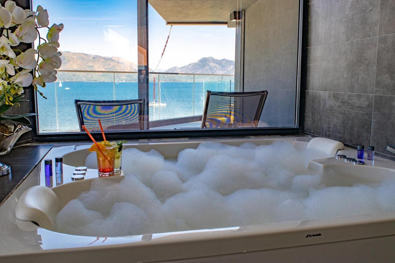 King Room Spa Bath