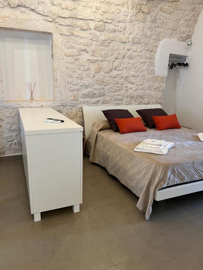 One-Bedroom House,1405203329:JPEG