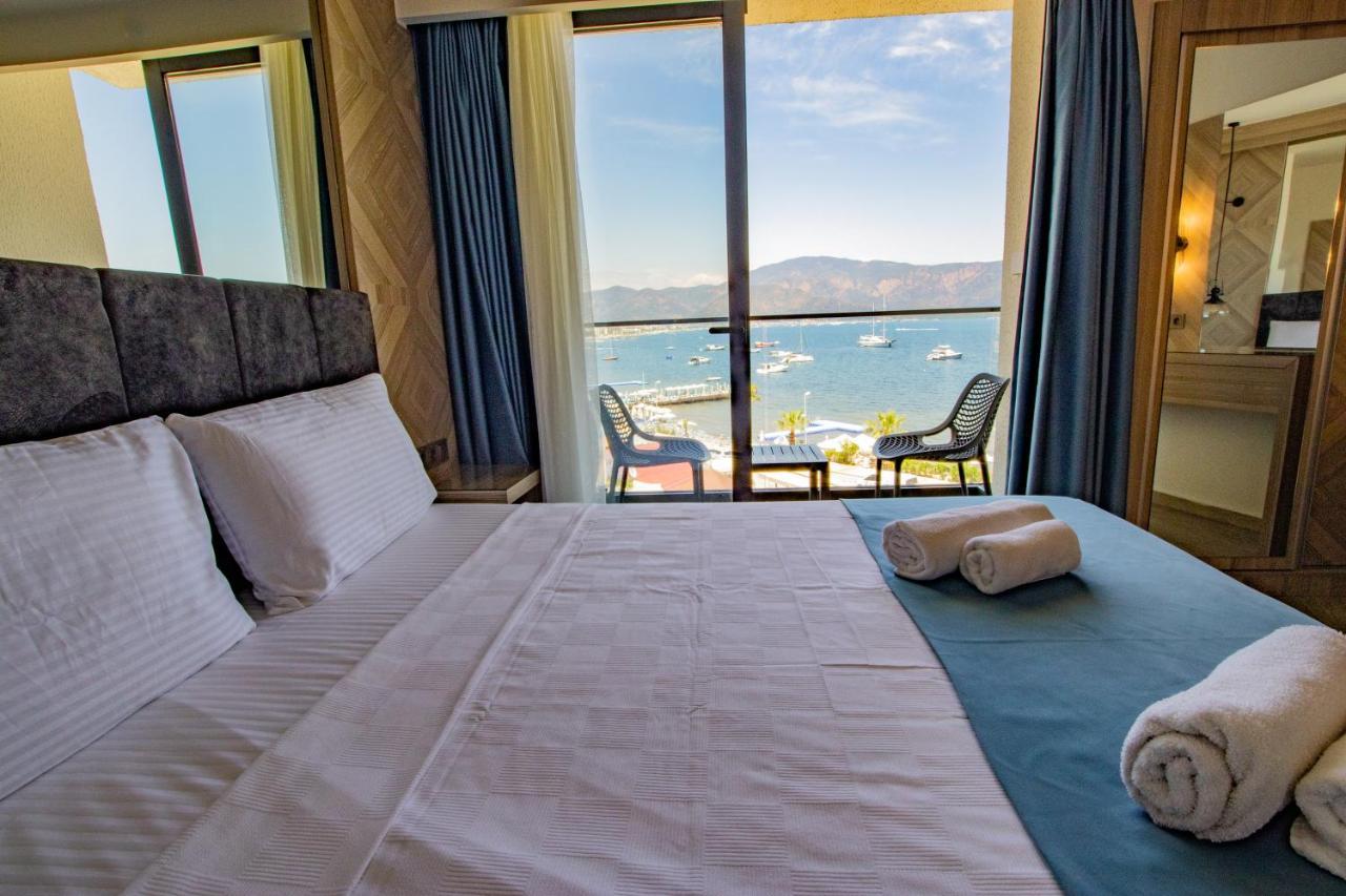 Deluxe Double or Twin Room Sea View