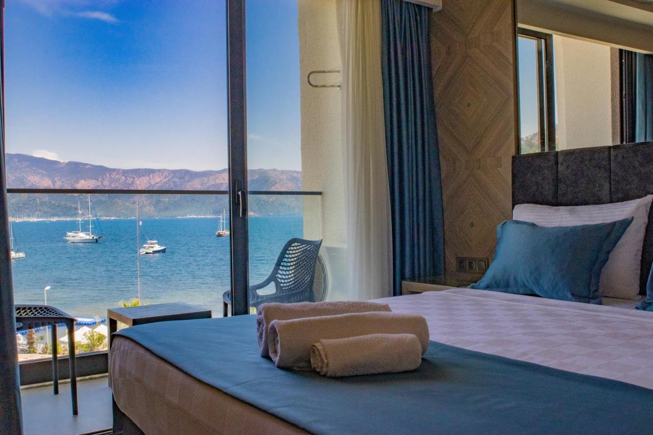 Deluxe Double or Twin Room Sea View