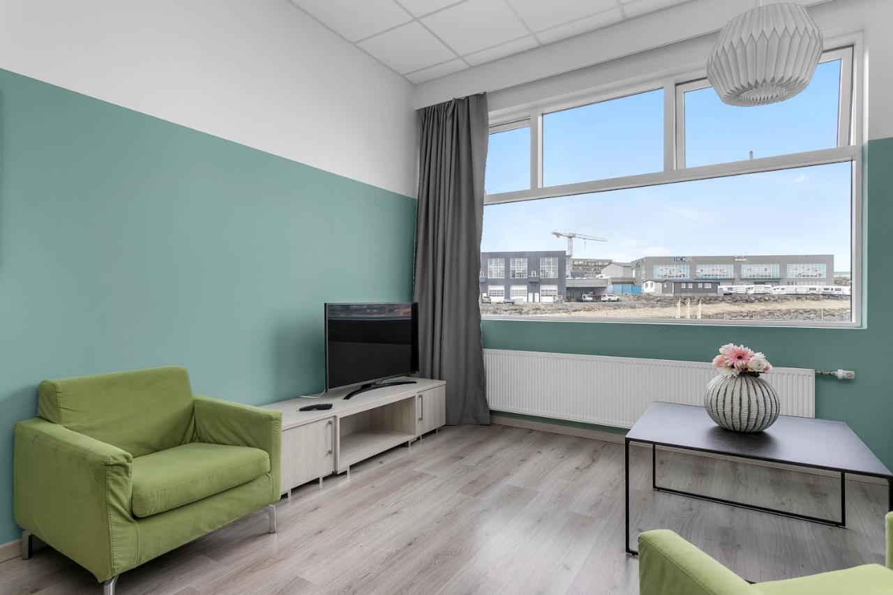Standard Apartment,1405899206:JPEG