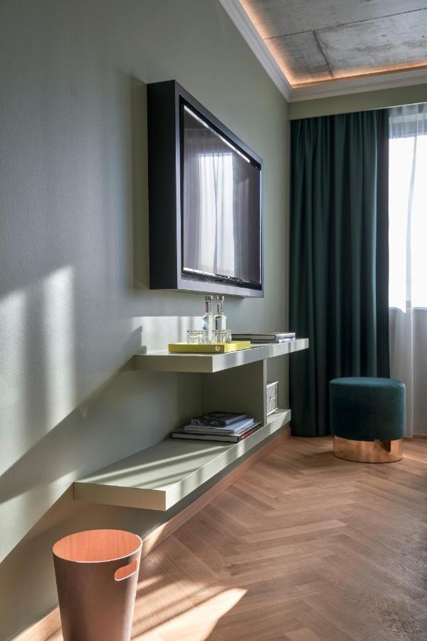 Premium Comfort Twin Guest room 2 Twin or Single Beds,1405978139:JPEG