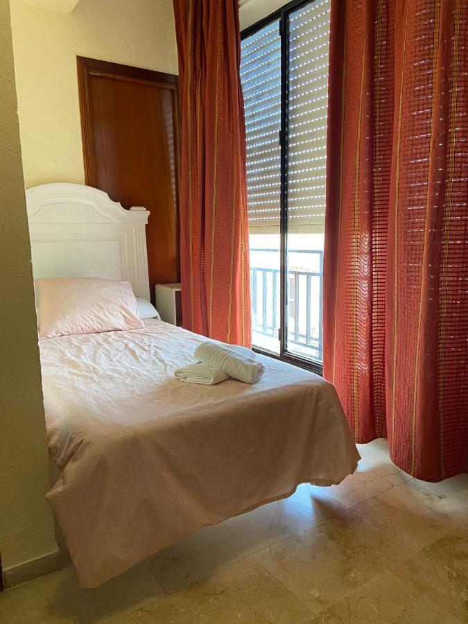 Small Single Room Fan