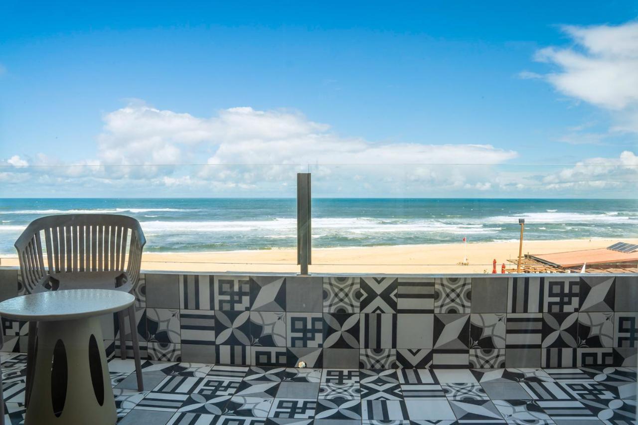 Double or Twin Room Frontal Sea View