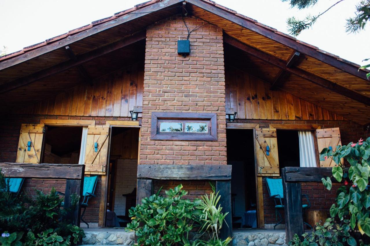 Deluxe Chalet Hot Tub