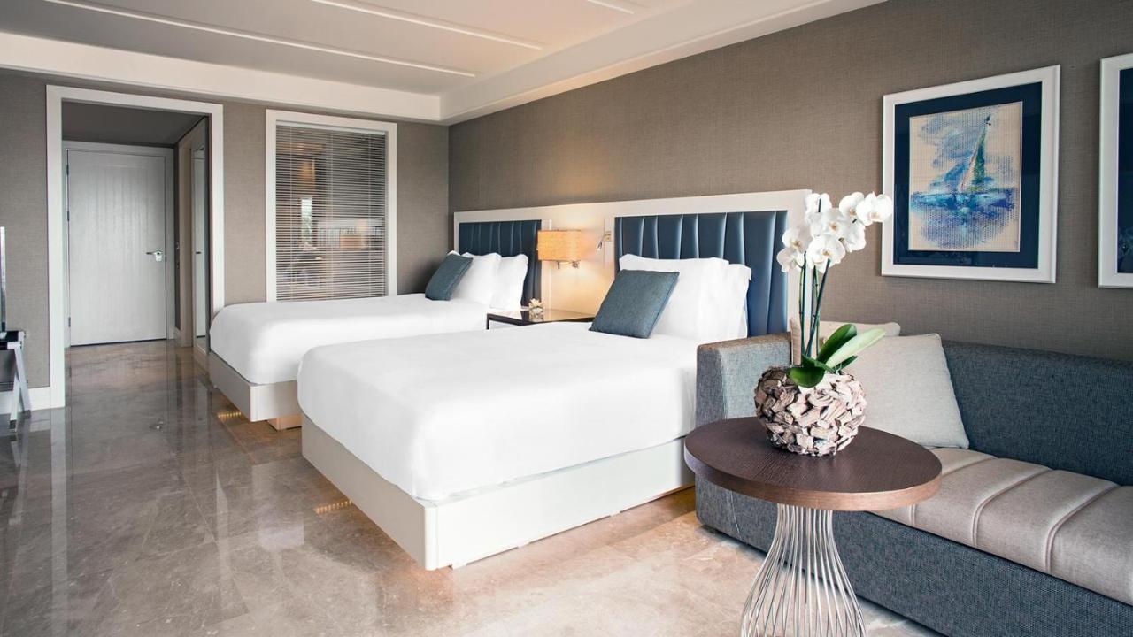 Premiere Twin Room Guest room 2 Queen Sofa bed Sea view,1552866481:JPEG