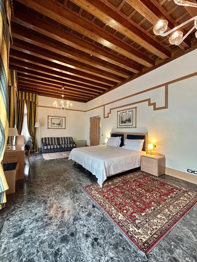 Suite Canal View