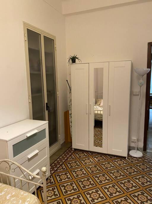 Single Room Bathroom