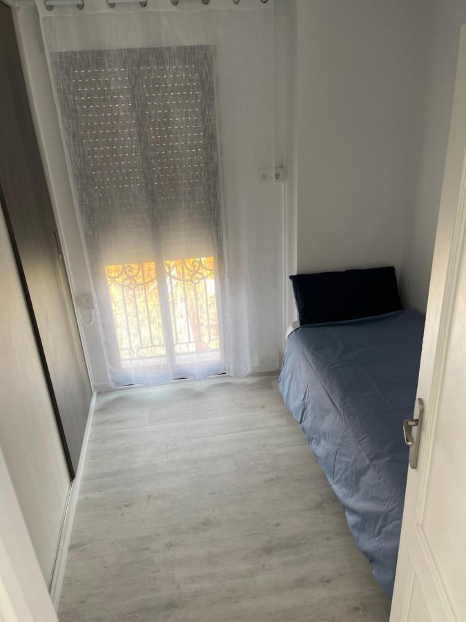 Three-Bedroom Apartment,1410264605:JPEG