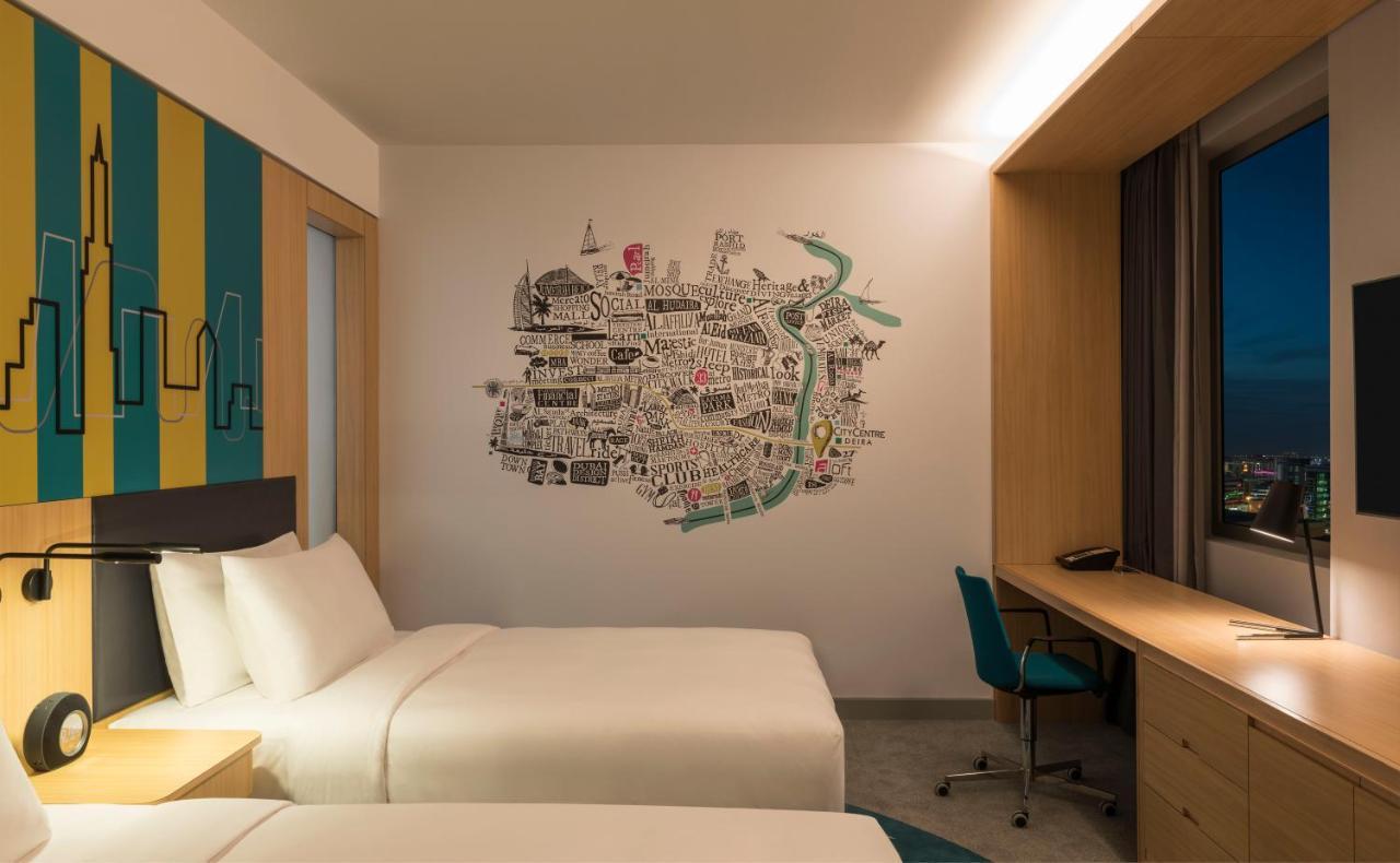 Aloft Room Guest room Twin or Single Beds City view