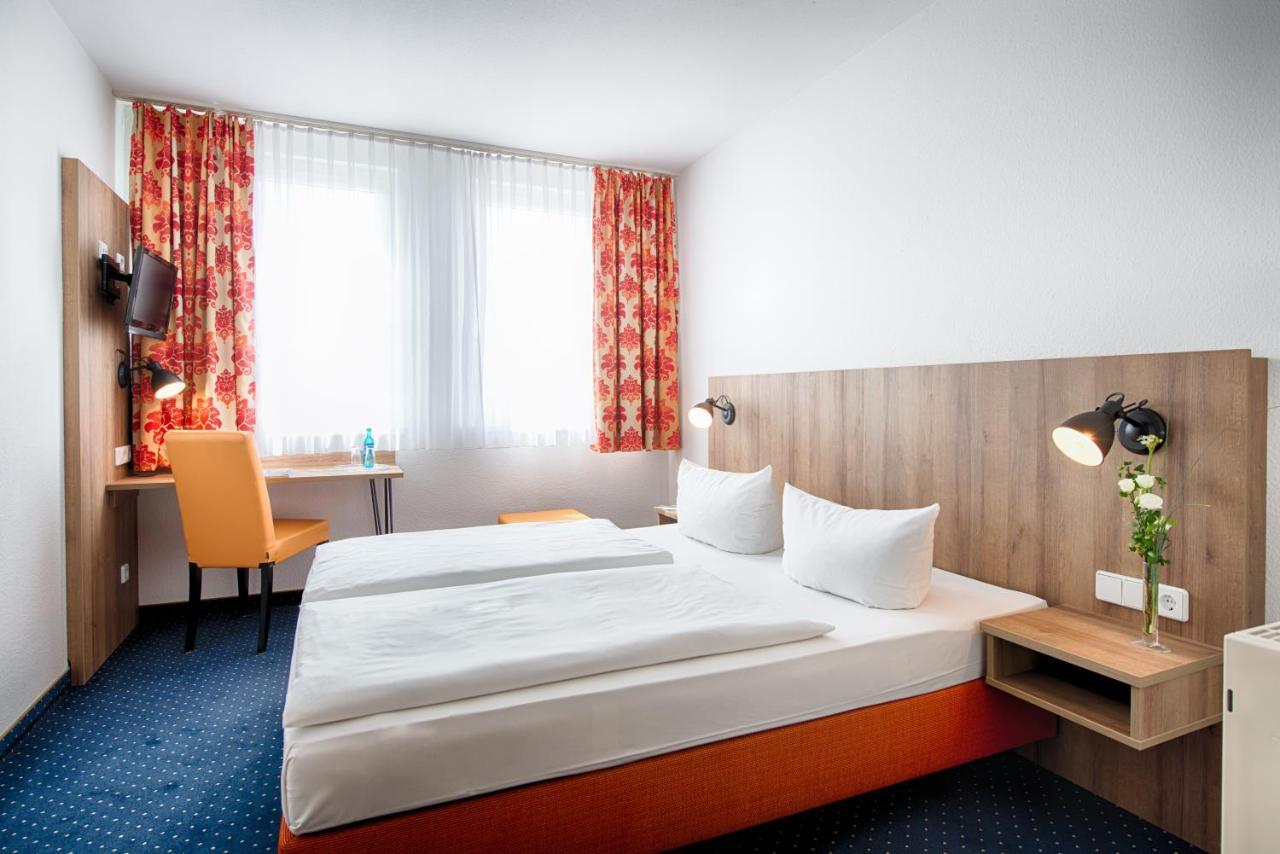 Business Double Room,1418709420:JPEG