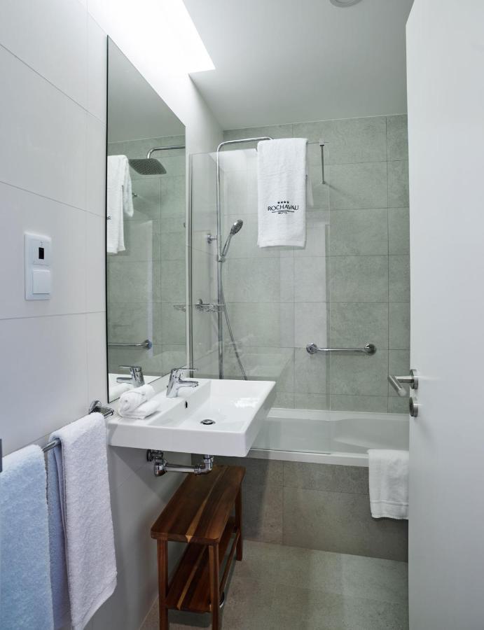 Twin Room,1415630592:JPEG