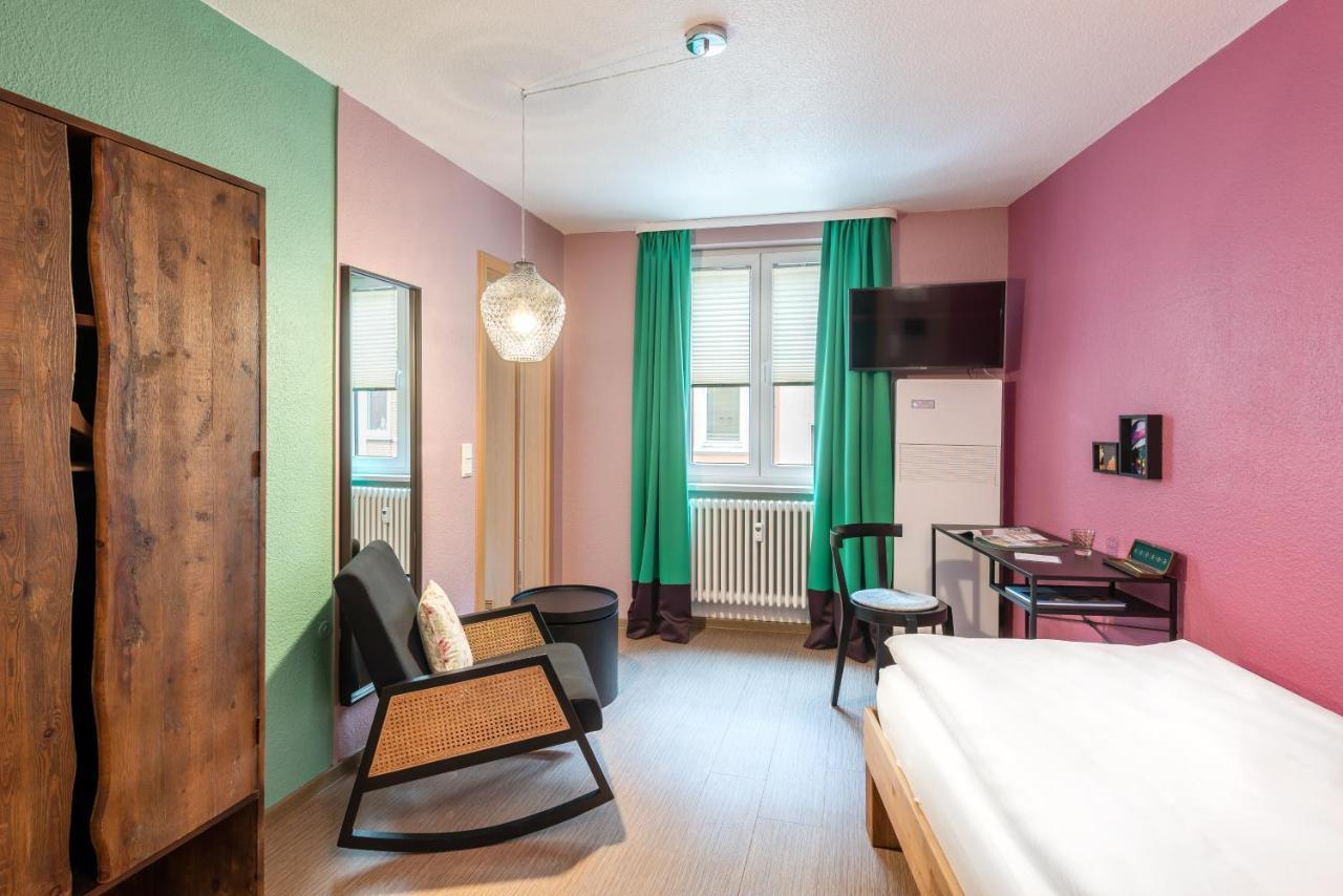 Single Room,1411334561:JPEG