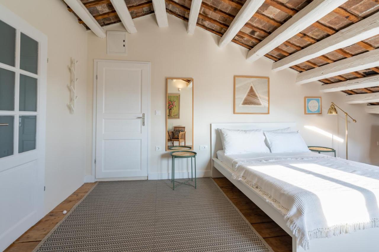 One-Bedroom Suite City View