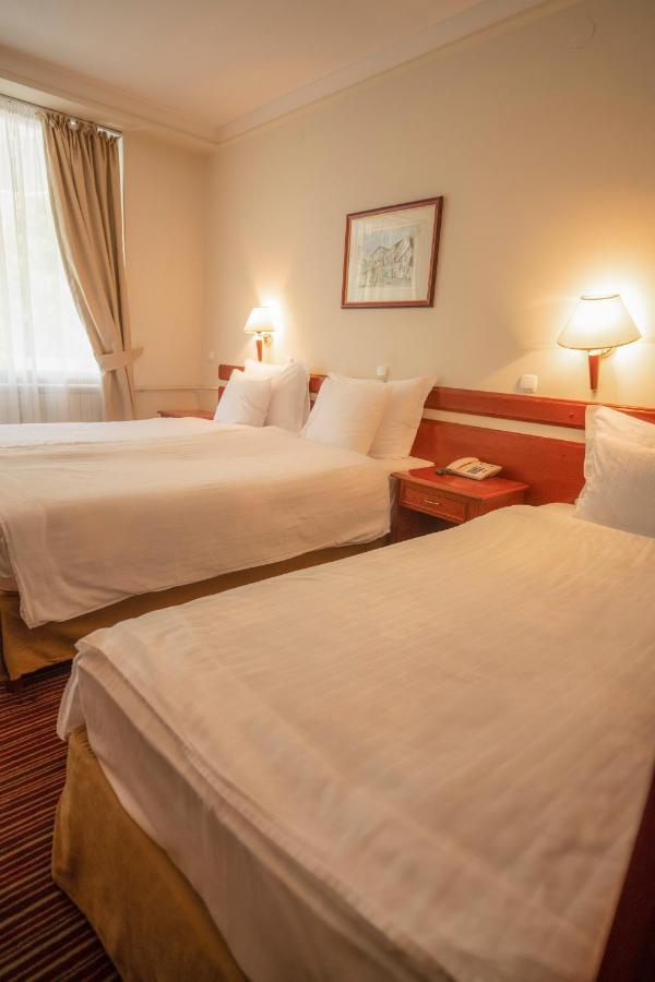 Triple Room Balcony,1596021004:JPEG