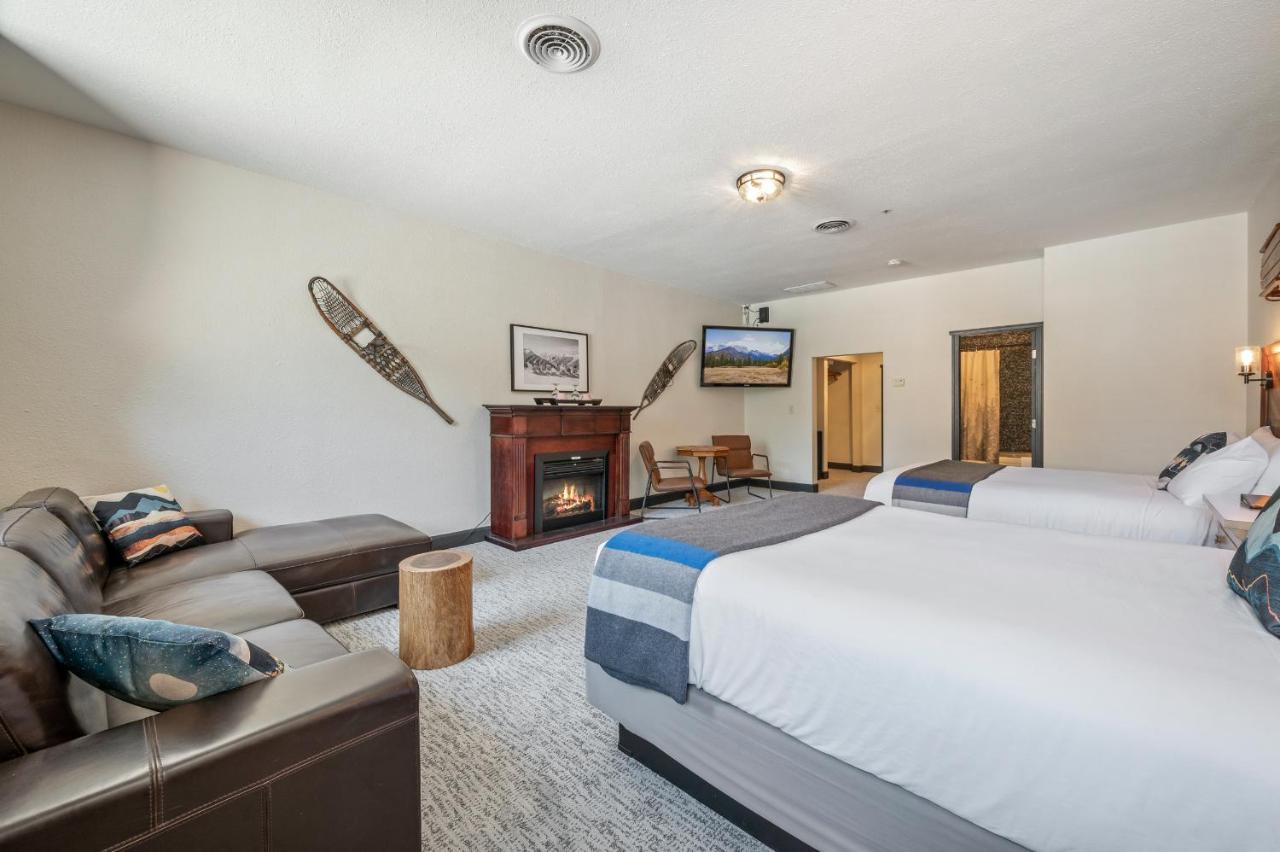 Double Room Fireplace