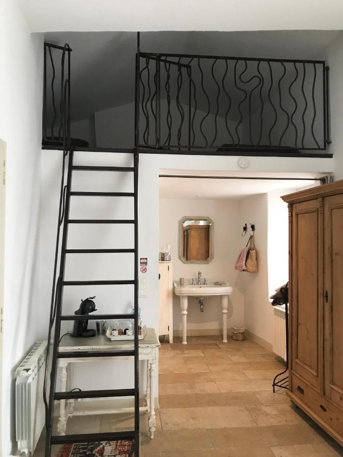 Family Double Room,891513172:JPEG
