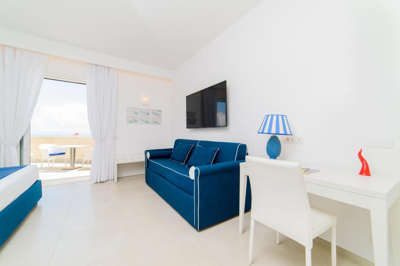 Junior Suite Deluxe Terrace Sea View