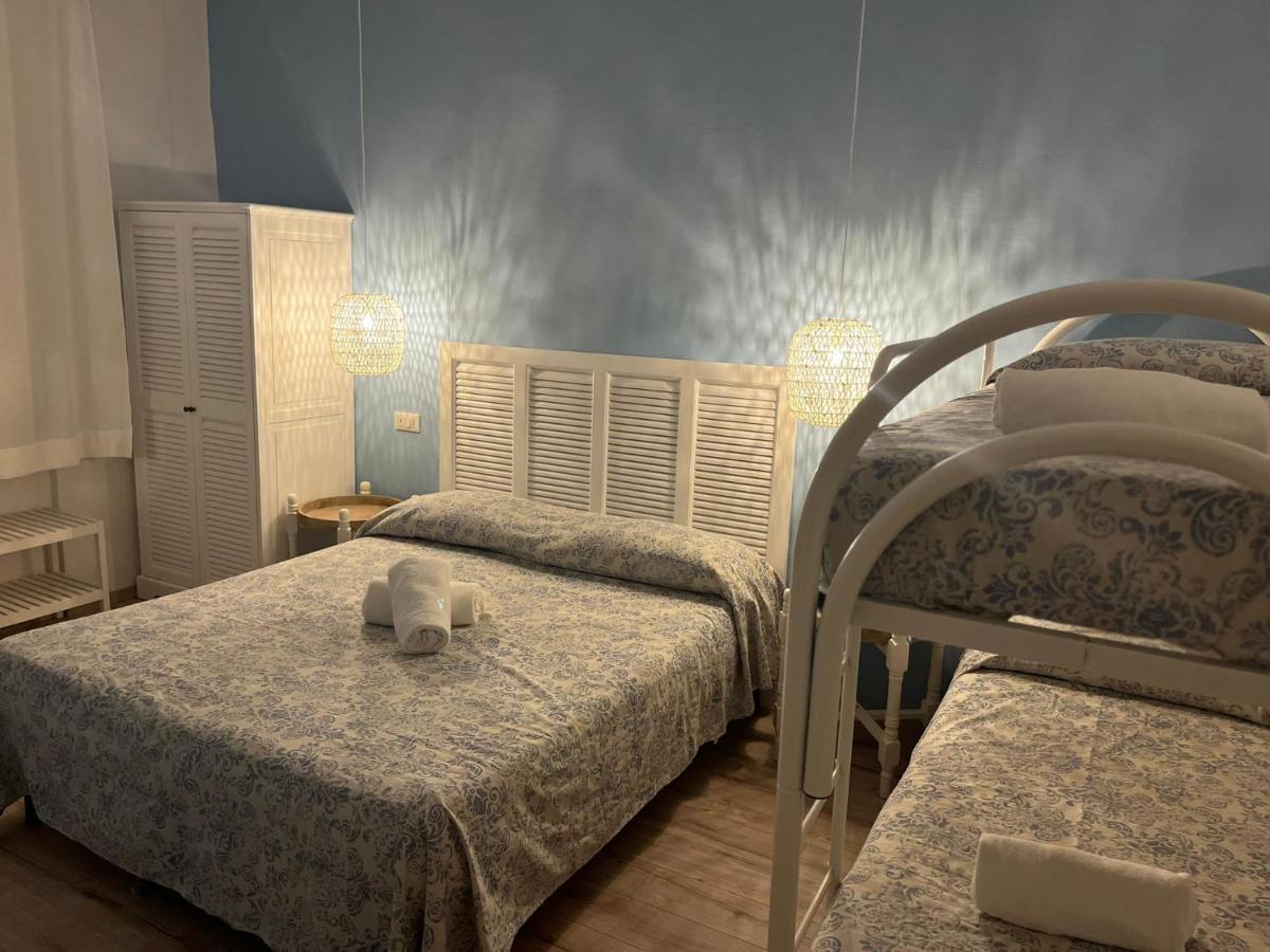 Classic Quadruple Room,1415088015:JPEG