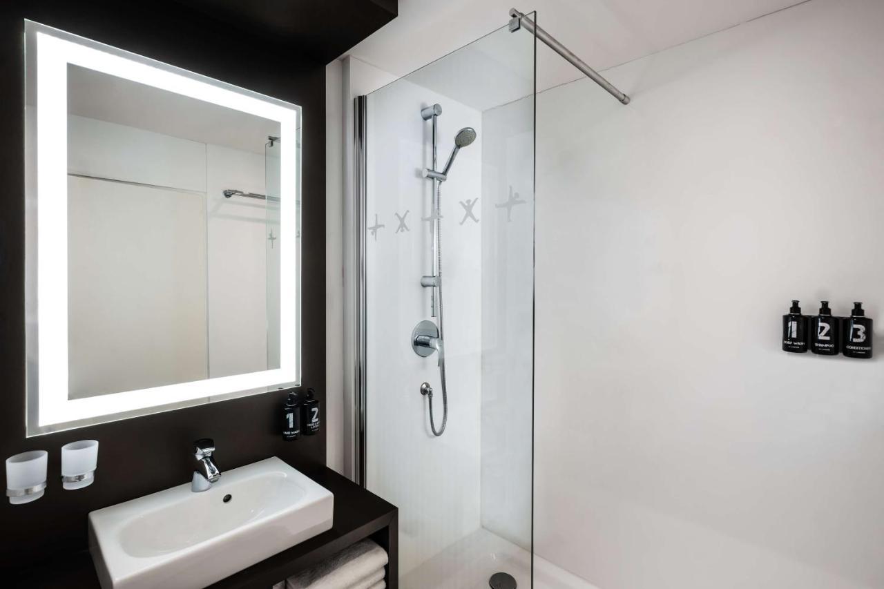 Premium King Room