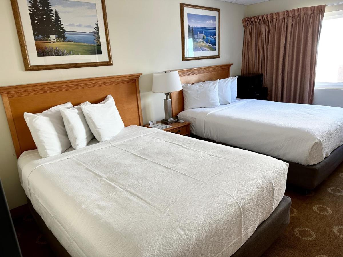 Standard Room Two Double Beds