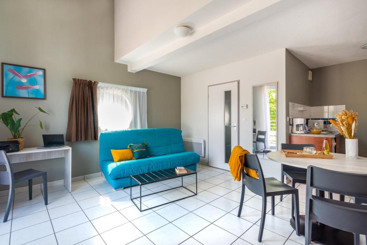 One Bedroom Apartment