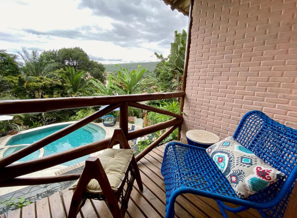 Queen Suite Pool View