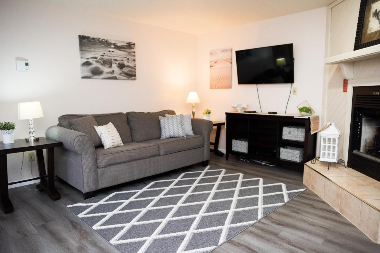 Two Bedroom One Bathroom Gardenside