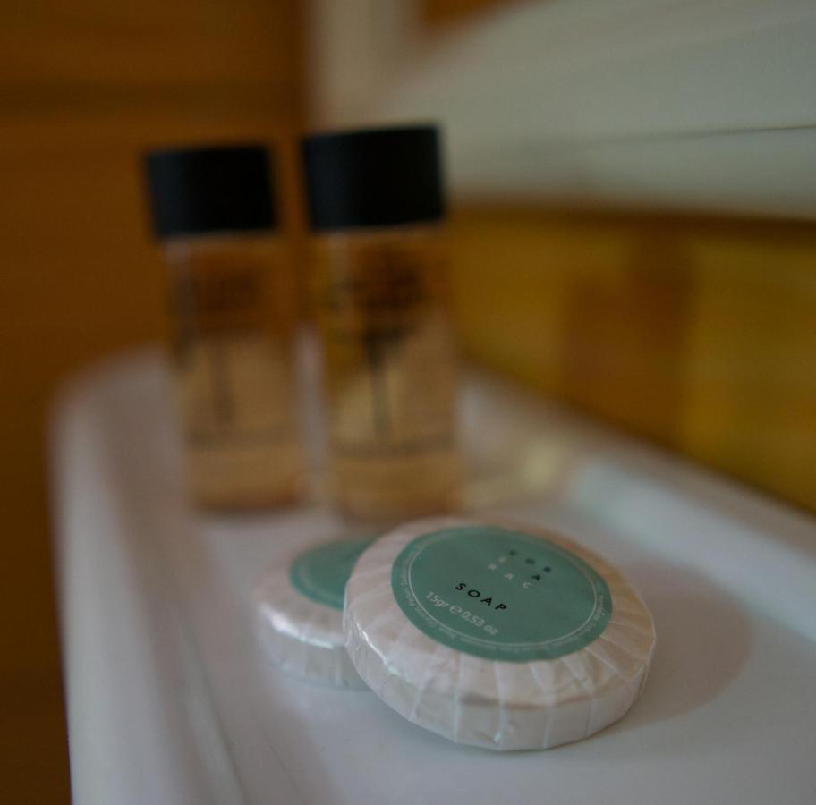 Small Twin Room,1562944801:JPEG