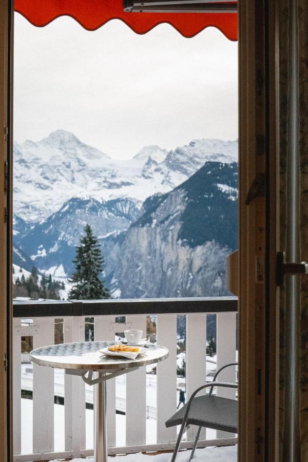 Suite Balcony Jungfrau view