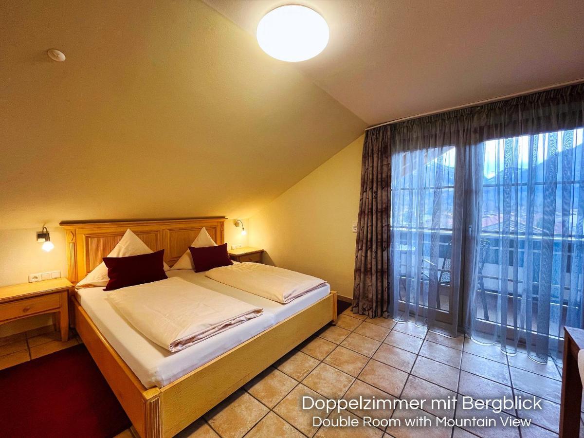 Double Room Mountain View