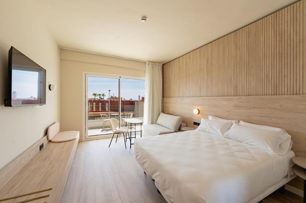 Supreme Room